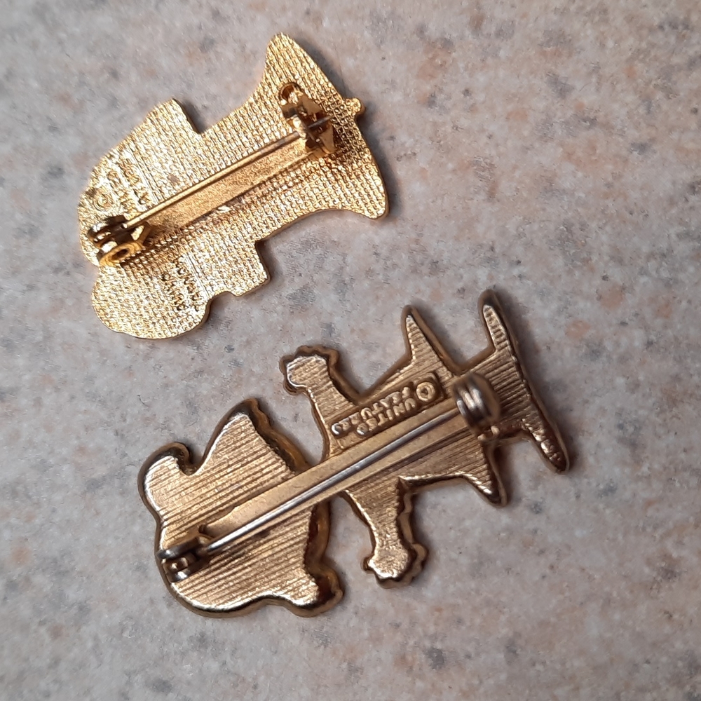 Peanuts pins - Picture 3 of 3